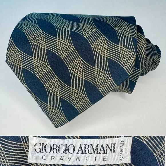 🥂SOLD🥂GIORGIO ARMANI Cravatte Vintage Blue Geometric Classic Silk Tie, 3.75” - Picture 1 of 6